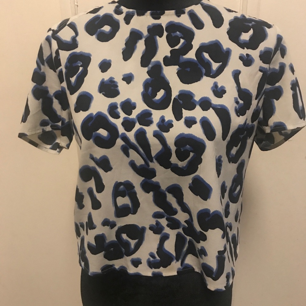 Ladies size S Banana Republic animal print top